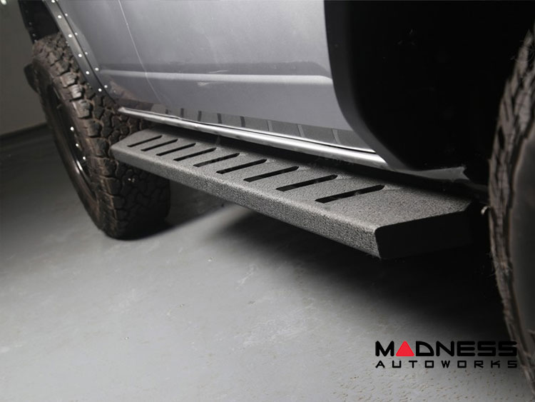 Ford Bronco Side Steps - Carbon Steel - Autoparrel