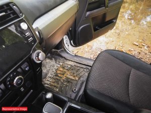 Ford Bronco Floor Mats - Rear - WeatherTech - FloorLiner HP - Black - `21-`27