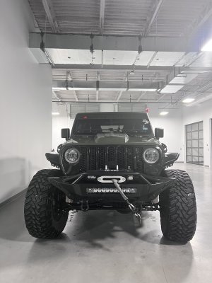 2021 Jeep Gladiator Willys Edition – MADNESS Autoworks Custom Build – Diesel – One of a Kind