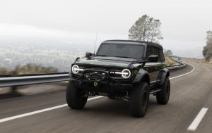 Ford Bronco Lift Kit - 0-4in - Adjustable Coilovers - Belltech