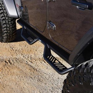 Ford Bronco Nerf Bars - Westin - Outlaw - Textured Black