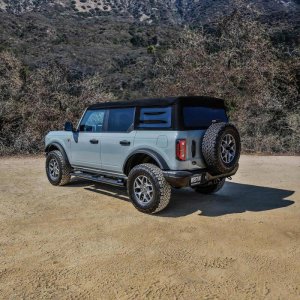Ford Bronco Nerf Step Bars - Westin - PRO TRAXX 5 Oval - Textured Black - `21-`22