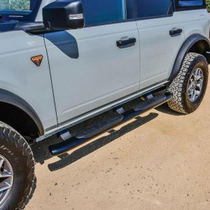Ford Bronco Nerf Step Bars - Westin - PRO TRAXX 5 Oval - Textured Black - `21-`22