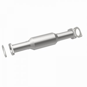 Ford Bronco Classic Catalytic Converter - Magnaflow - California Grade CARB Compliant Direct-Fit - `84-`85