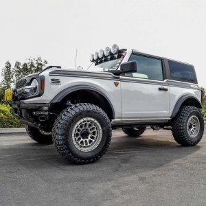 Ford Bronco Pinch Weld Covers - Westin - XTS - Textured Black - `21-`23