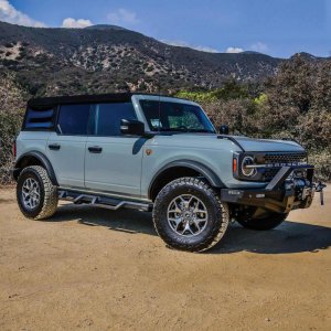 Ford Bronco Nerf Bars - Westin - HDX Drop - Textured Black - `21-`22