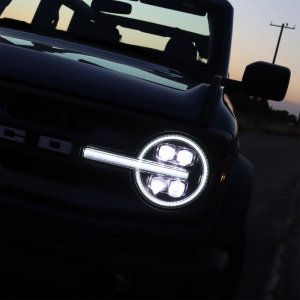 Ford Bronco Headlights - AlphaRex - NOVA LED Projector - Black - `21-`23