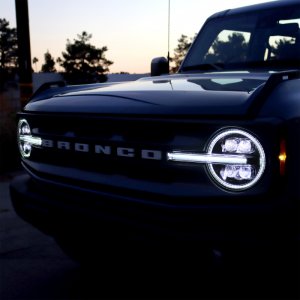 Ford Bronco Headlights - AlphaRex - NOVA LED Projector - Black - `21-`23