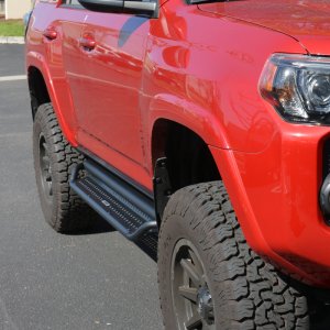 Ford Bronco Side Steps - Dom Extreme D1 - Go Rhino