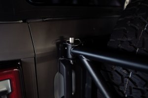 Ford Bronco Spare Tire Guard & Accessory Mount - DV8 Offroad - `21-`23