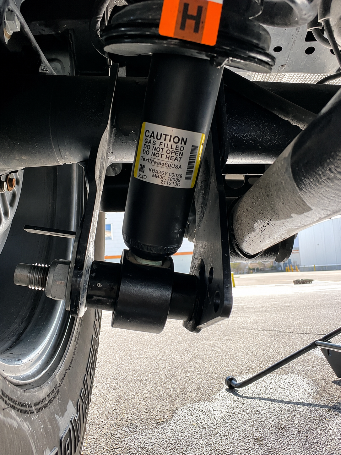 Ford Bronco Rear Shock Skid Kit - Valkyrie Off Road