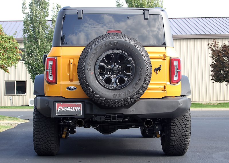 Ford Bronco Performance Exhaust - Cat Back - Dual Exit - Flowmaster - Outlaw - Black w/ Polished Tip - 4-Door