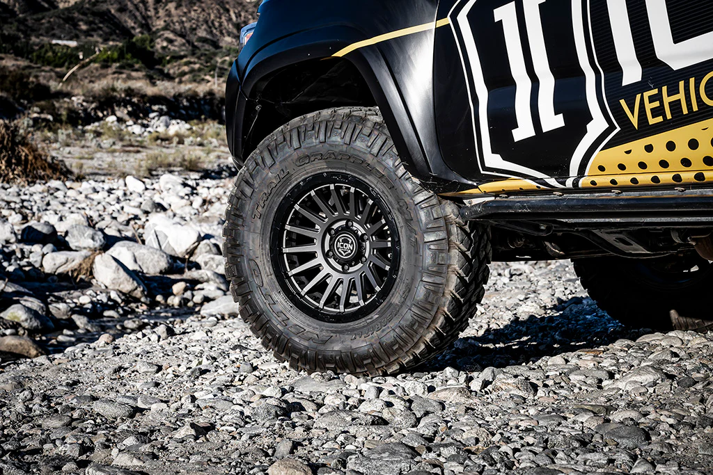 Custom Wheel - Recon - Charcoal - 18 X 9 / 6 x 5.5 / 25mm / 6" - Icon 
