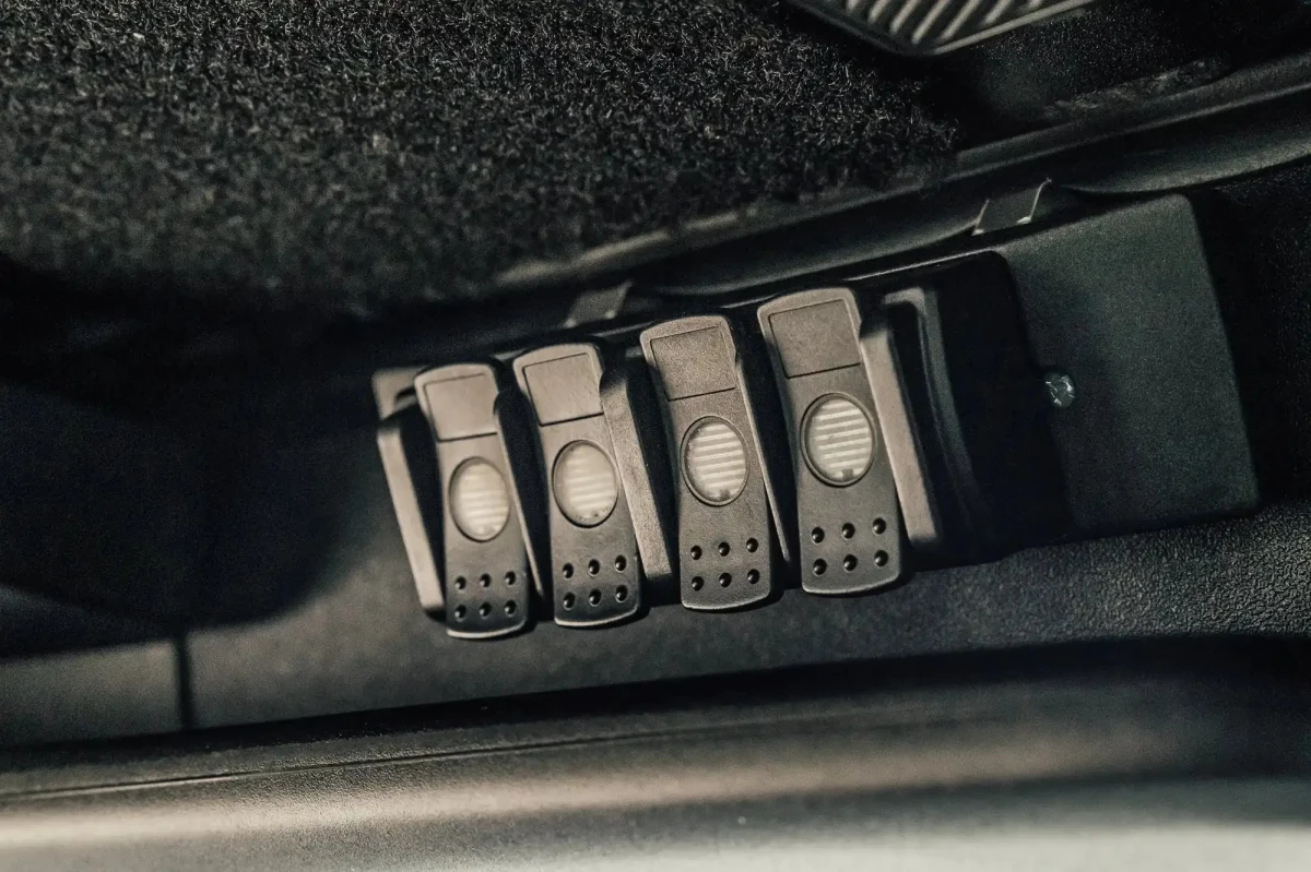 Ford Bronco Trigger 4 Plus Controller - ORACLE Lighting - w/ Underhood Mounting Bracket - 2021+