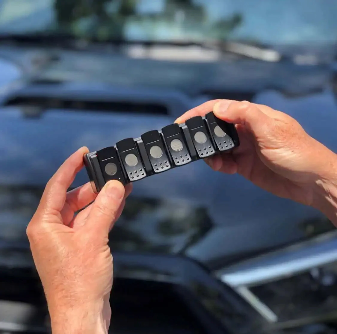 Ford Bronco Trigger 6 Shooter Controller - ORACLE Lighting - Combo Kit w/ Underhood Mounting Bracket - 2021+