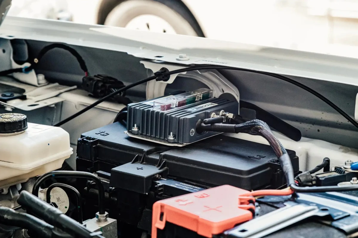 Ford Bronco Trigger 6 Shooter Controller - ORACLE Lighting - Combo Kit w/ Underhood Mounting Bracket - 2021+