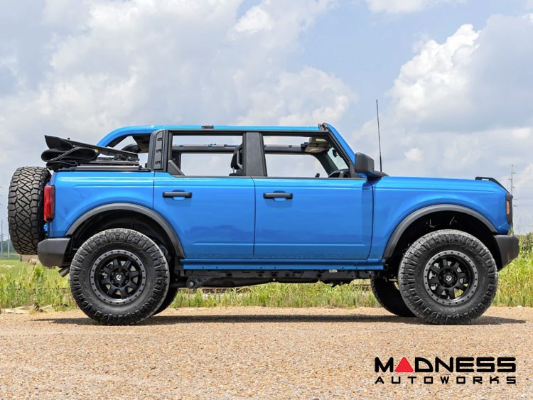 Ford Bronco Lift Kit - 2" - Rough Country 