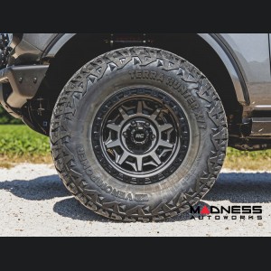 Ford Bronco Custom Wheels (1) - 85 Series - Gunmetal Gray w/ Black Lip - 17 x 9.0 / 6 x 135 / -12 / 4.5" - Rough Country