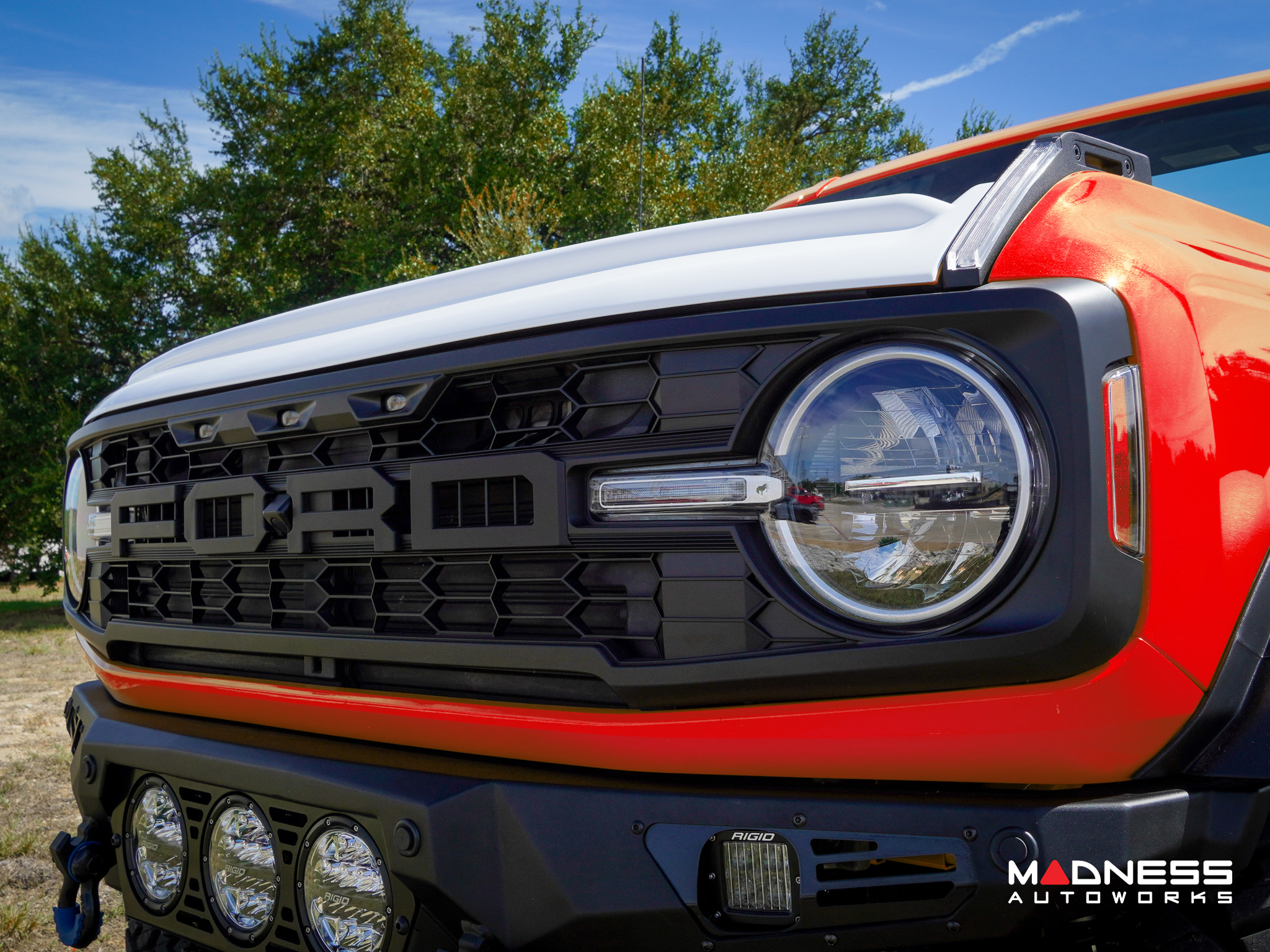 Ford Bronco Hood Deflector - Gloss White